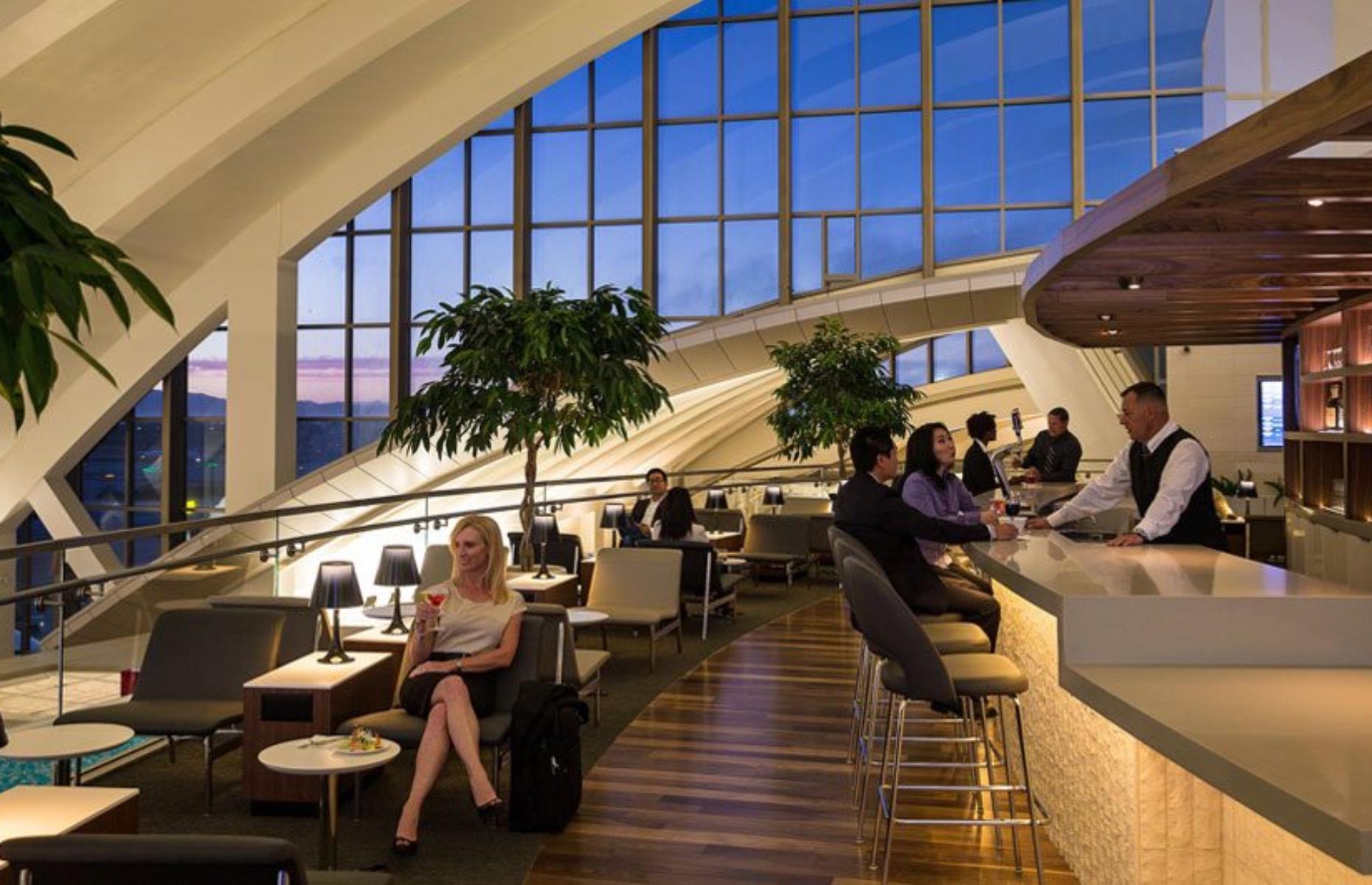Star Alliance Business Class Lounge, Los Angeles International Airport, California, USA